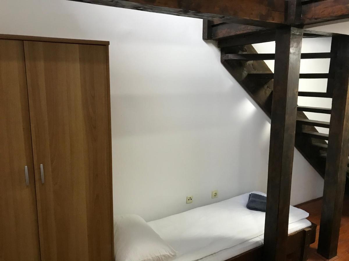 Apartmani Kosuta Tjentiste Extérieur photo